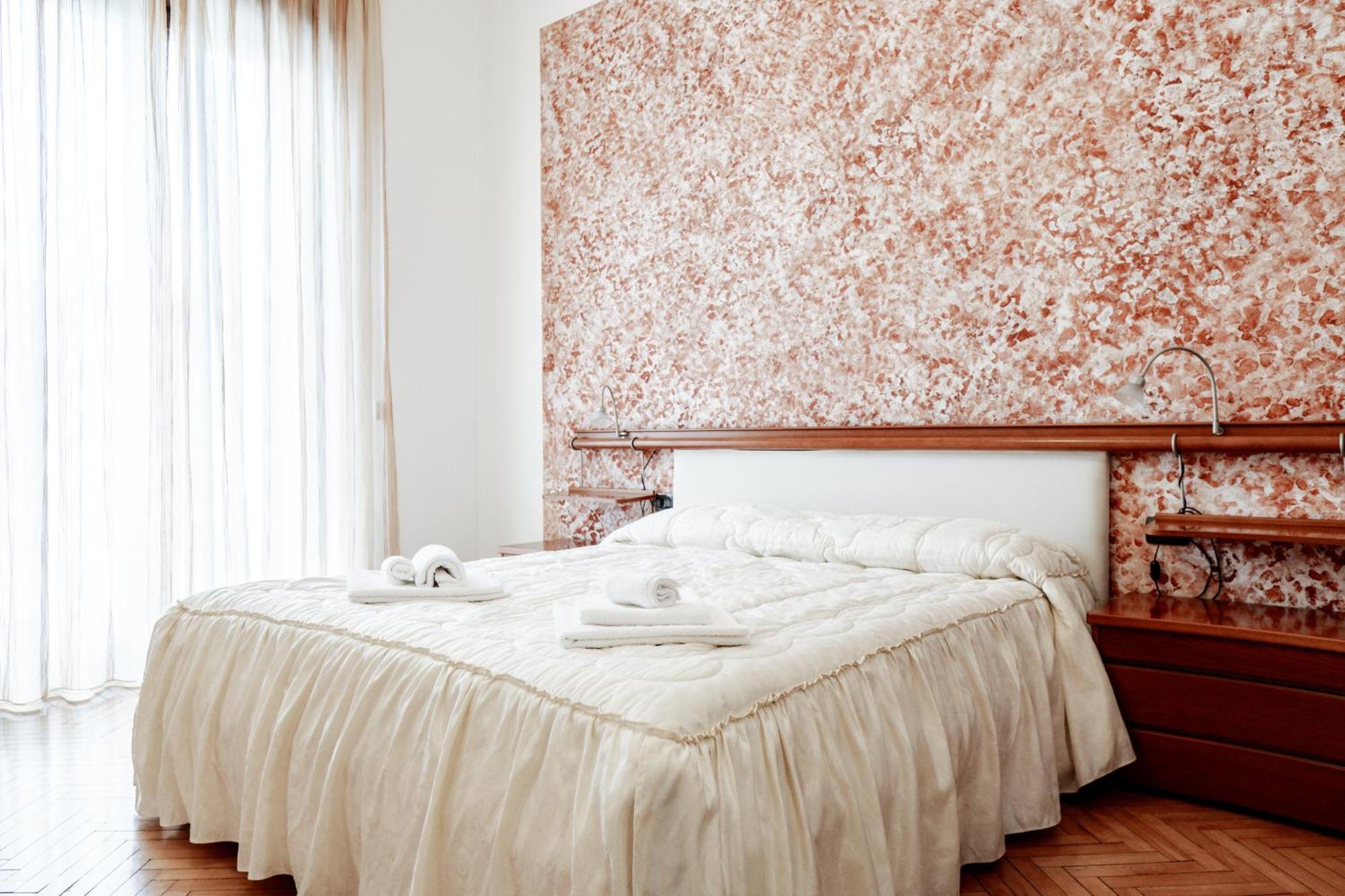 Luxe Apartment Near Milano, Rho Fiera E Mxp Busto Arsizio Kültér fotó
