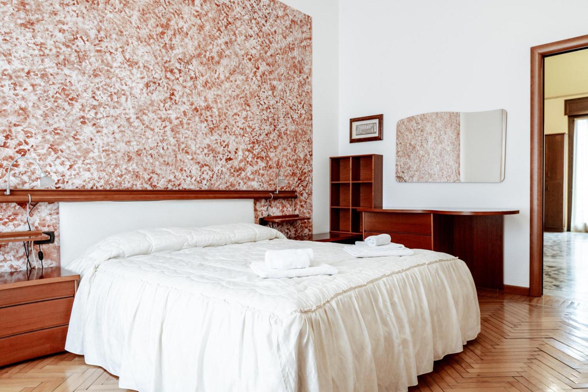 Luxe Apartment Near Milano, Rho Fiera E Mxp Busto Arsizio Kültér fotó